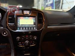 کرایسلەر 300